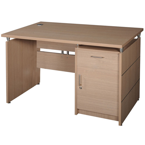 Bàn nhân viên hòa phát HR